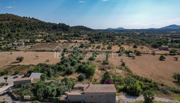 13-casa-de-campo-en-arta-ma.jpg